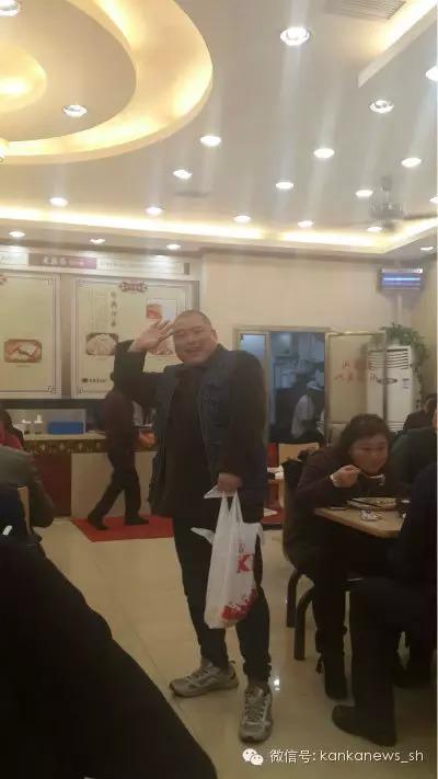 百度胖老师吧上海市公安局轨道交通分局石宇玉老师求救 微信抖音快手百度贴吧百科图片视频知道搜上海胖老师 ...